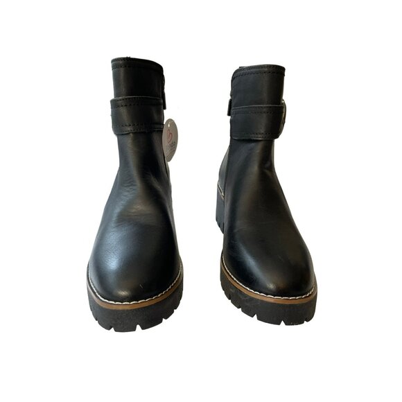 Blondo Black Dagger Waterproof Bootie Nubuck Leather Lug Sole 8.5 NWOB - Picture 2 of 8